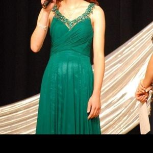 Size 6 Sherri hill dress